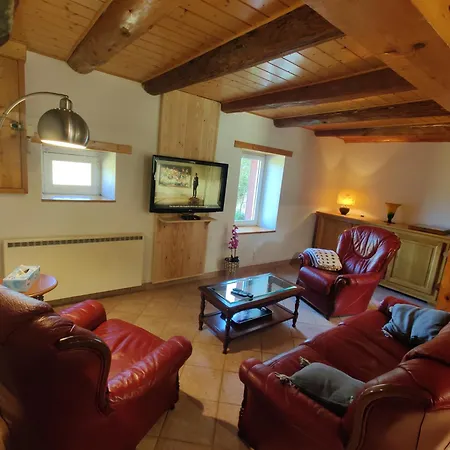 Maison Du Mas Hébergement de vacances Grandval